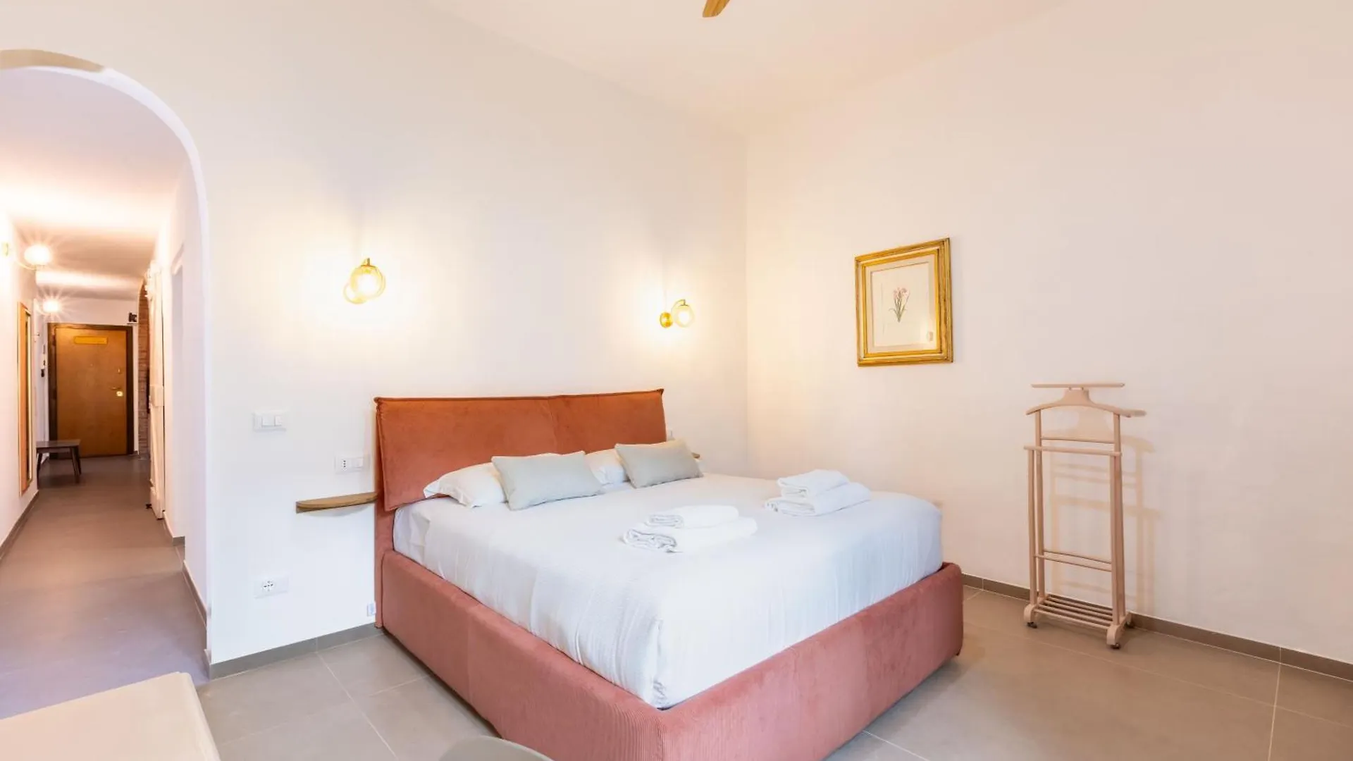 Stylish & Modern Apartment Near San Lorenzo Market Florens